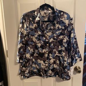 Alia blouse size 14P. Color is gray black blue and white. New with tags